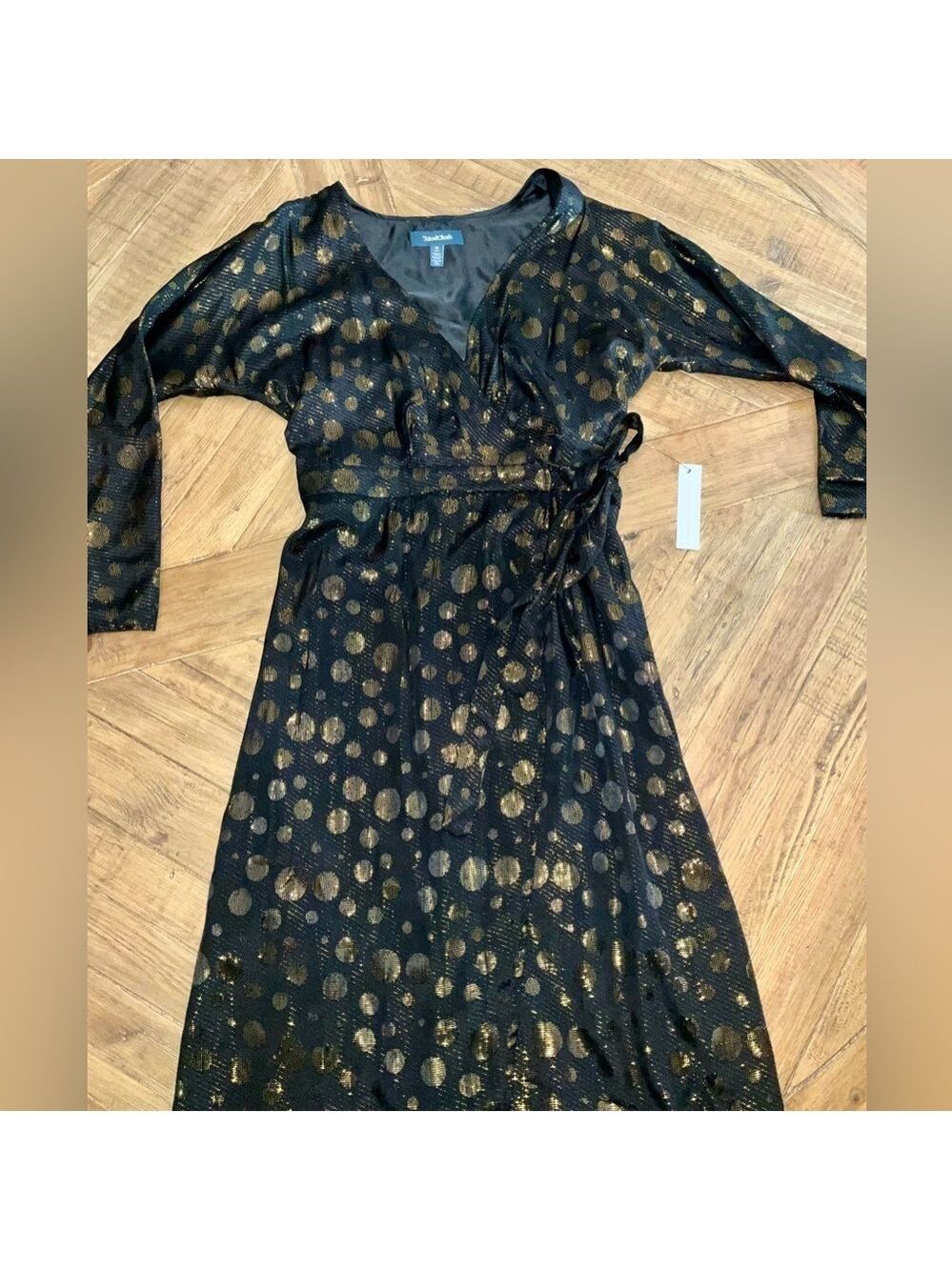 ModCloth Golden Record Party true wrap dress - size medium - nwt